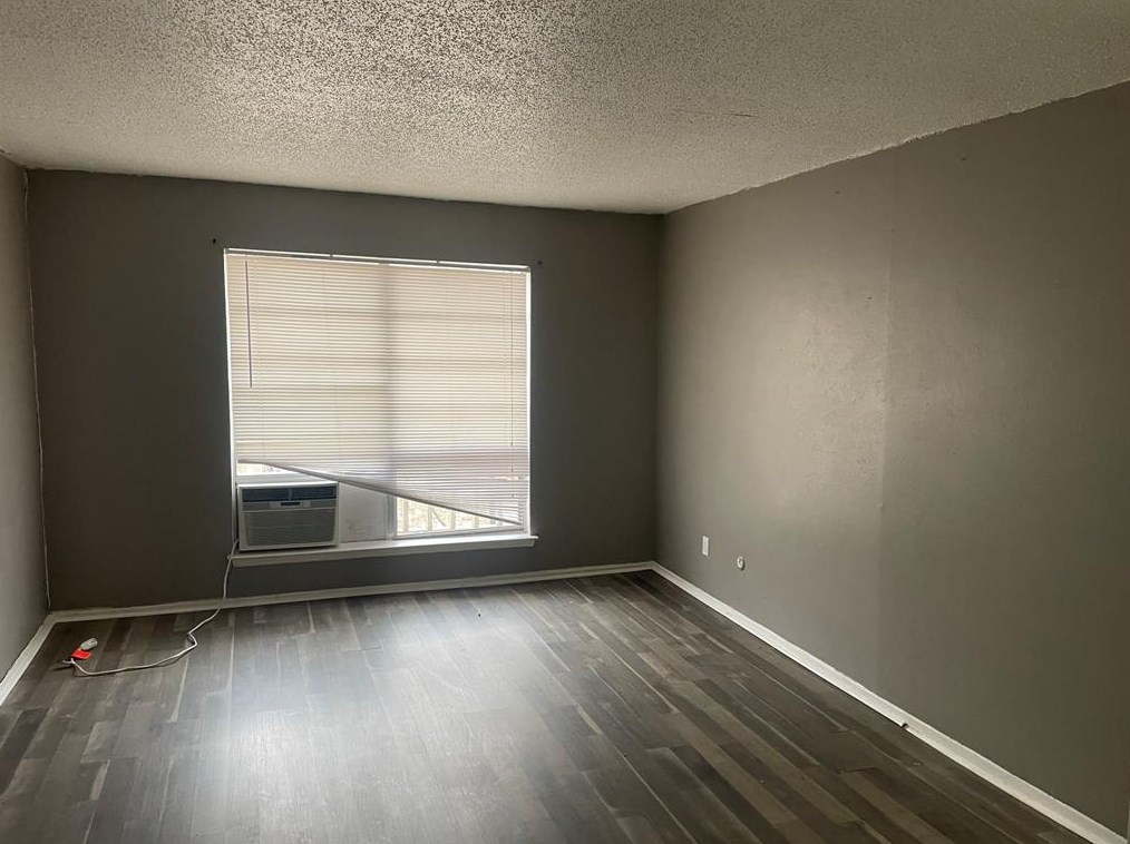 5055 Ridglea Ln #1106, Fort Worth, TX 76116