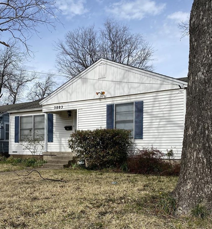 3803 Poinsettia Dr, Dallas TX  75211-8508 exterior