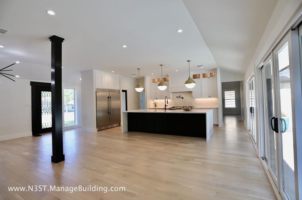 6331 Linden Ln, Dallas TX  75230-1405 exterior