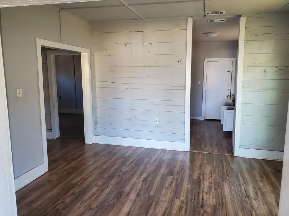 420 E Hull St, Denison, TX 75021