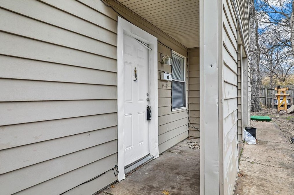 817 S Elm St #3, Sherman, TX 75090