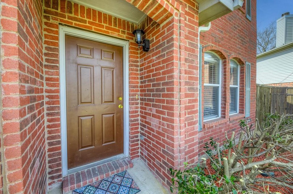 4711 Cedar Crest Dr, Mckinney TX  75070-7761 exterior