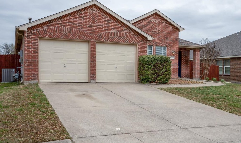 1240 Miller Ln, Celina, TX 75009