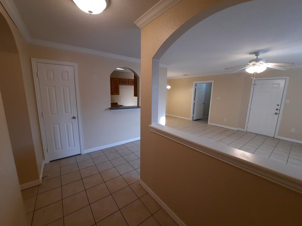 4715 Clover Haven St, Dallas, TX 75227