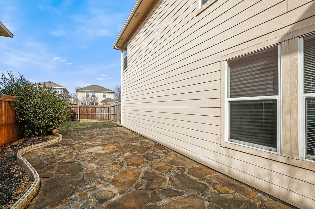 7012 Bountiful Grv Dr, Mckinney TX 75070-8611 exterior