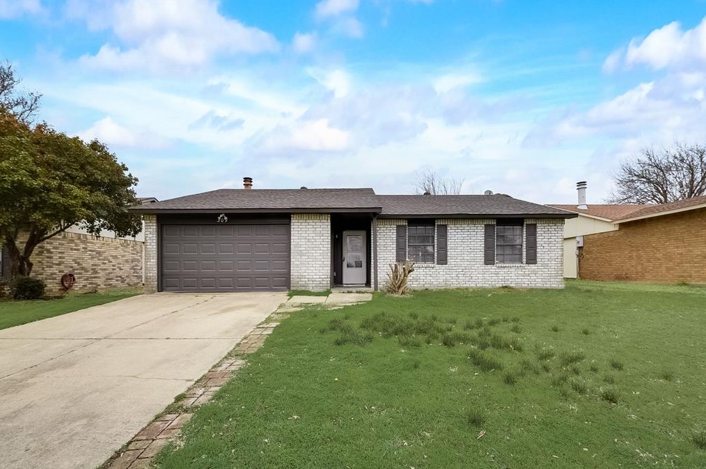 309 Rockcrest Dr, Mesquite, TX 75150
