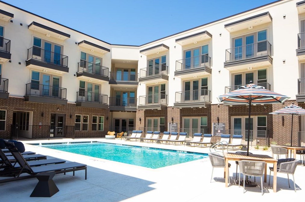 2901 Stanley Ave #142, Fort Worth, TX 76110