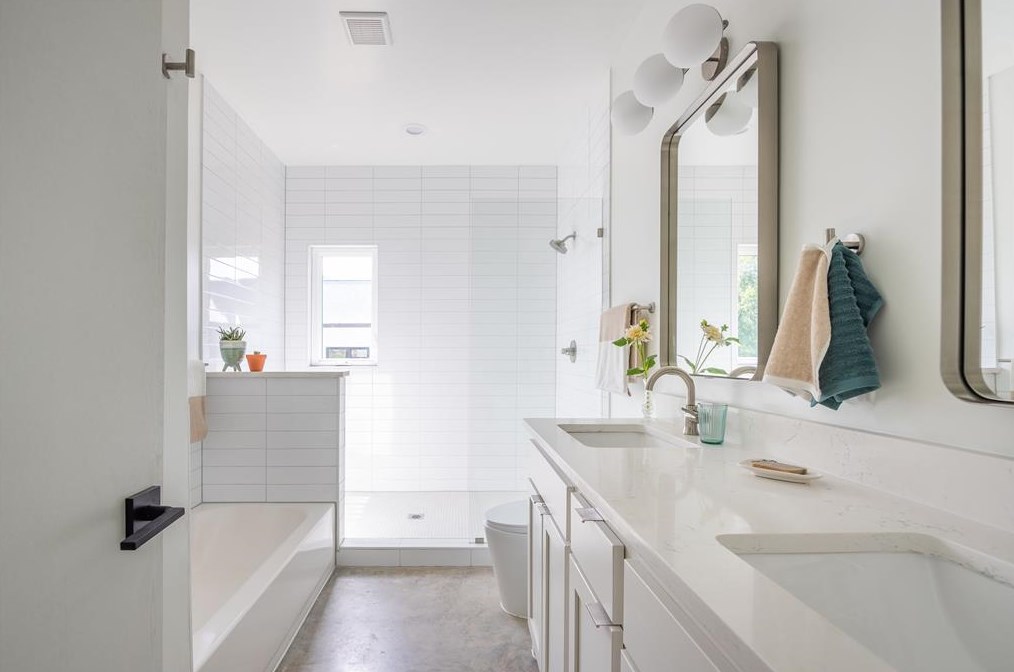 1006 Mcbroom St, Dallas TX 75212-2850 exterior