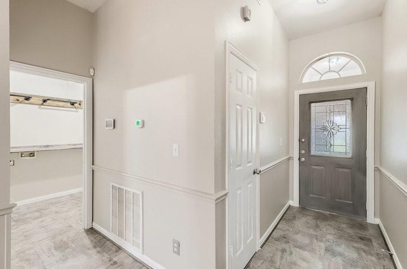 621 Matador Dr, Oak Point, TX 75068