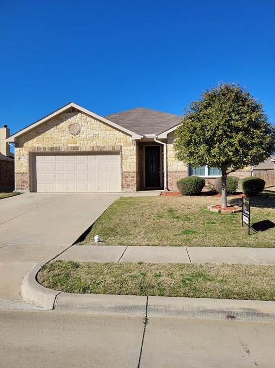 1633 Kawati Way, Krum, TX 76249
