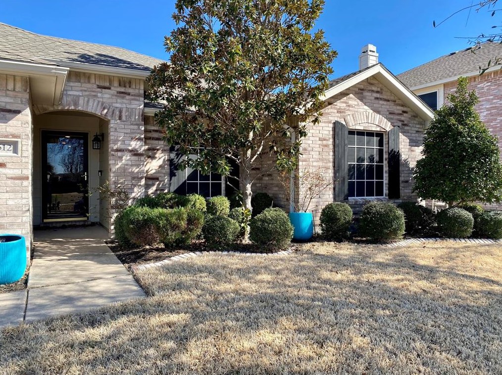 612 Claiborn Ln, St Paul, TX 75098