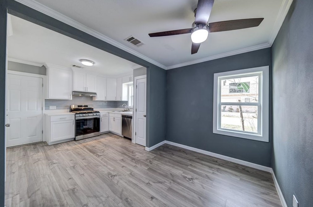 612 Elm St, Sanger, TX 76266-4640
