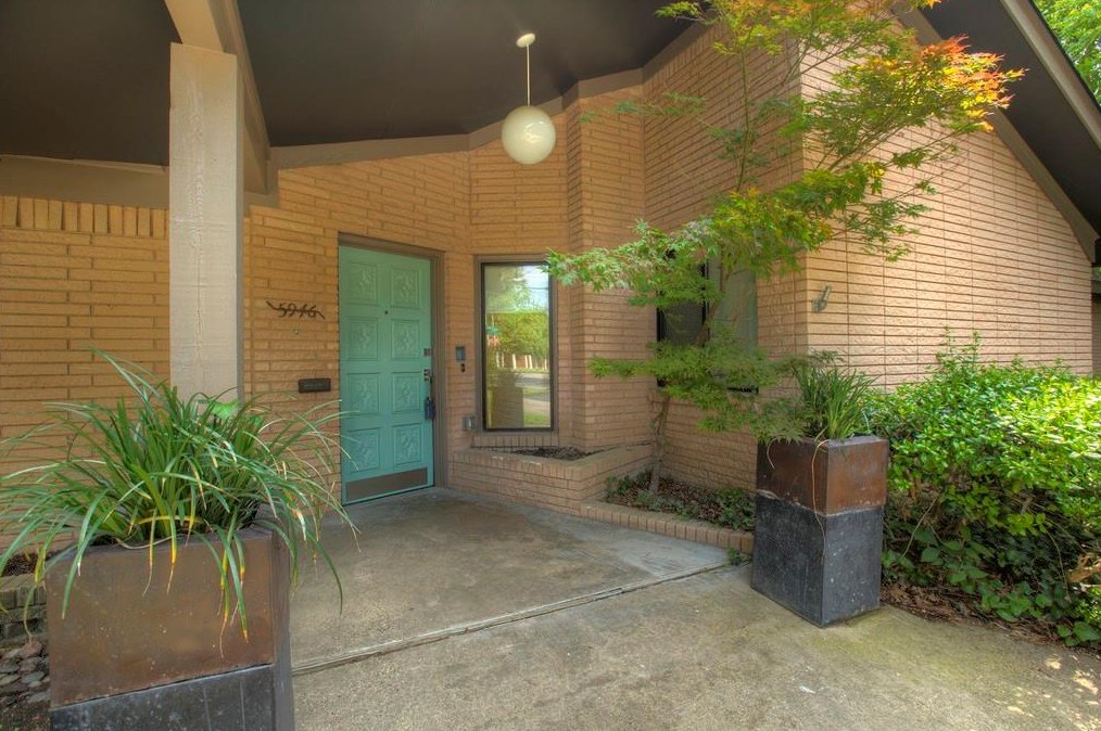 5946 Desco Dr, Dallas, TX 75225