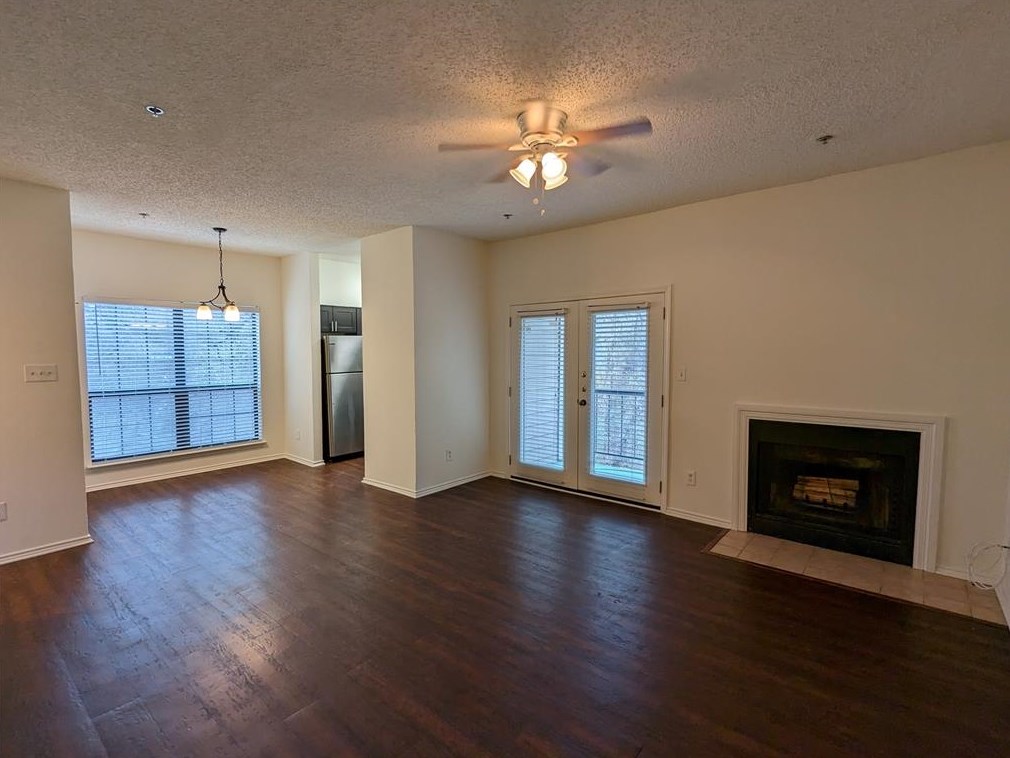 9747 Whitehurst Dr #128, Dallas, TX 75243