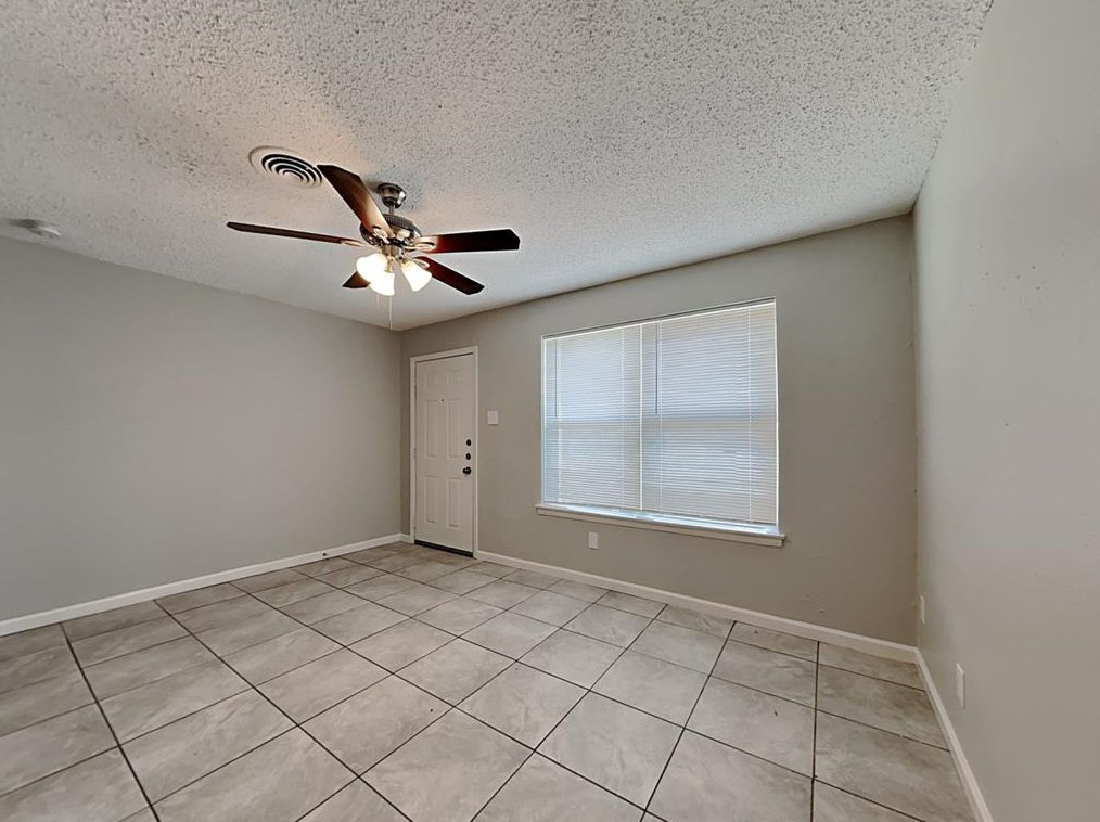 2021 Avis Cir, Mesquite, TX 75149