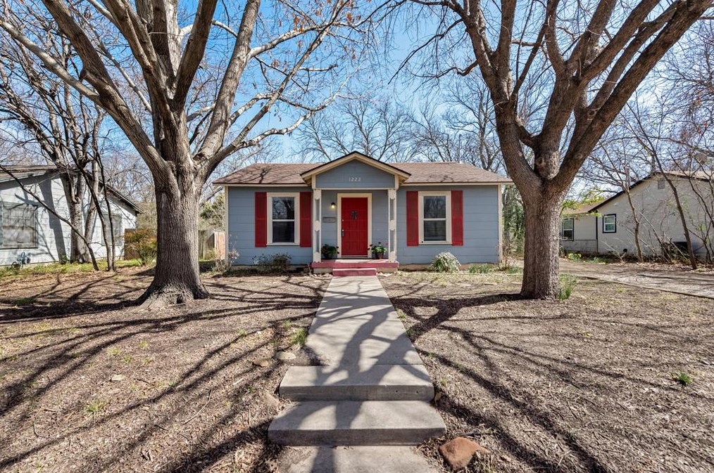 1222 Coit St, Denton, TX 76201