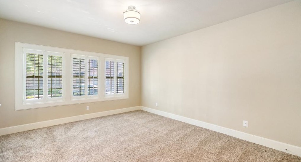 2191 Helsminster Dr, Dallas TX  75201-6304 exterior