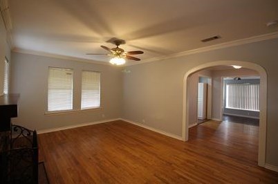 403 W James St, Wills Point, TX 75169