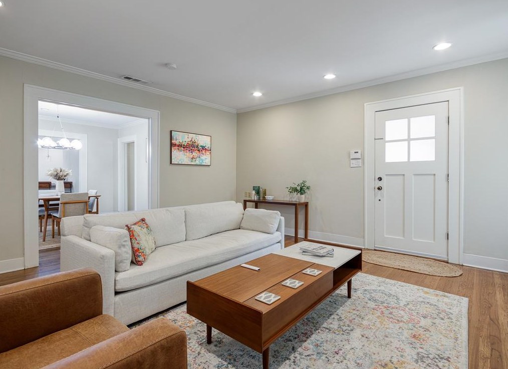 5815 Marquita Ave, Dallas TX  75206-6113 exterior