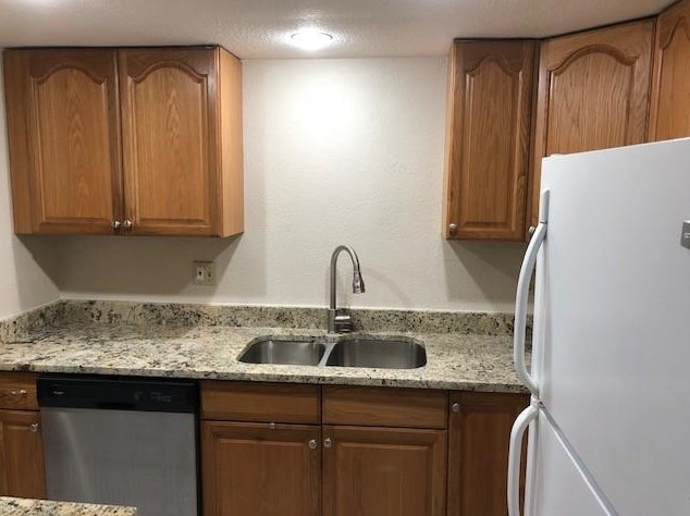 7030 Fair Oaks Ave #104, Dallas, TX 75231