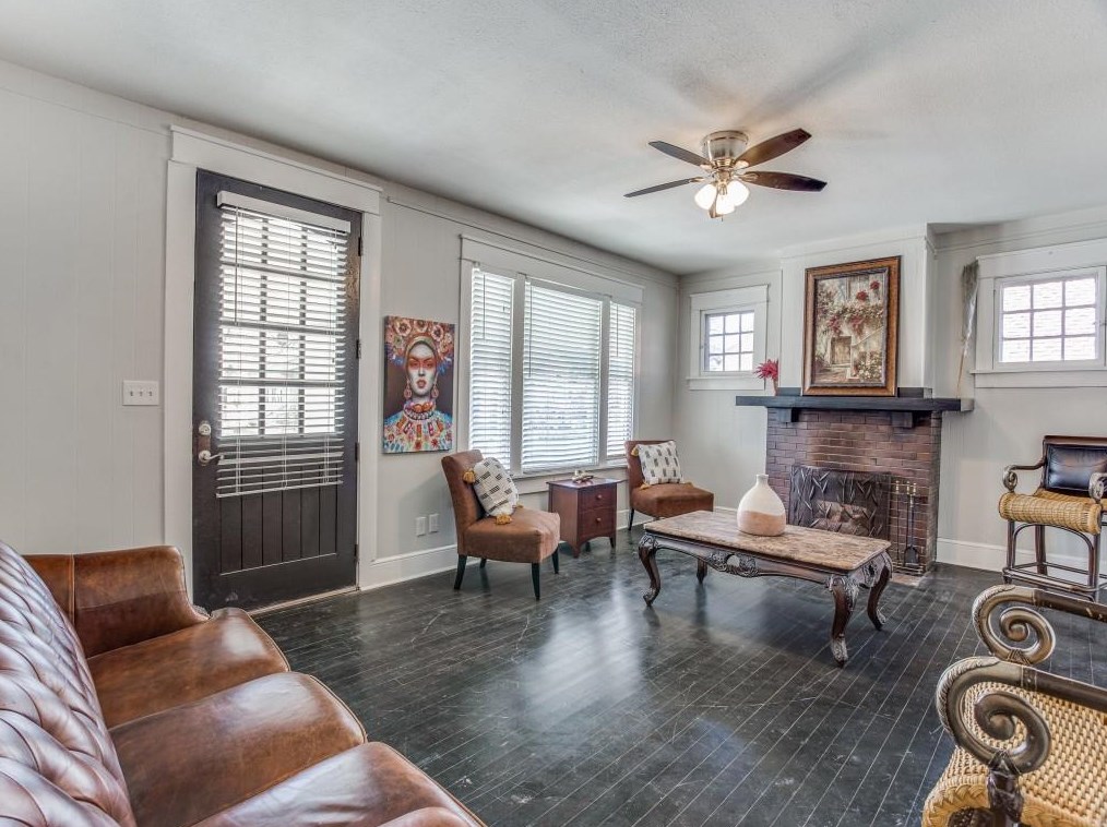 2629 S Jennings Ave, Fort Worth, TX 76110