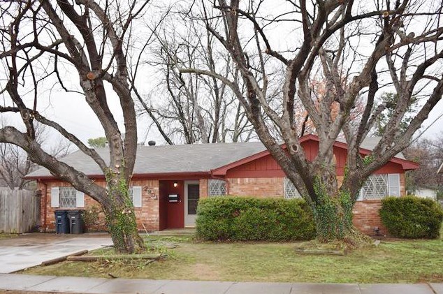 2801 Major St, Fort Worth, TX 76112