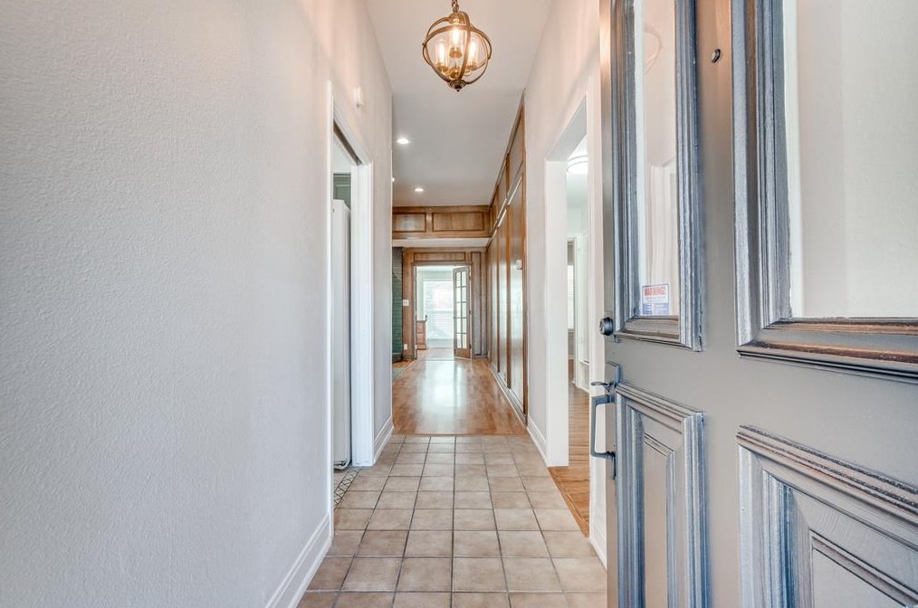 6708 N Park Dr, North Richland Hills, TX 76182