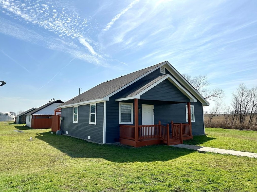 902 Kingdom Cir, Waxahachie, TX 75165