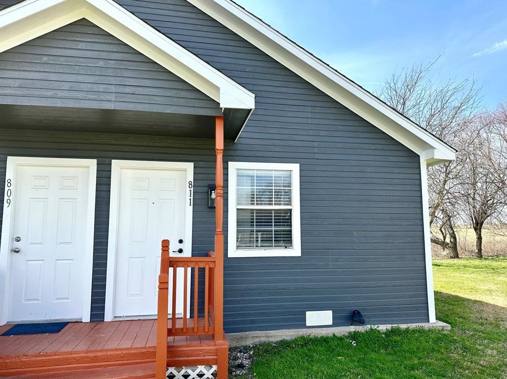 811 Kingdom Cir, Waxahachie, TX 75165