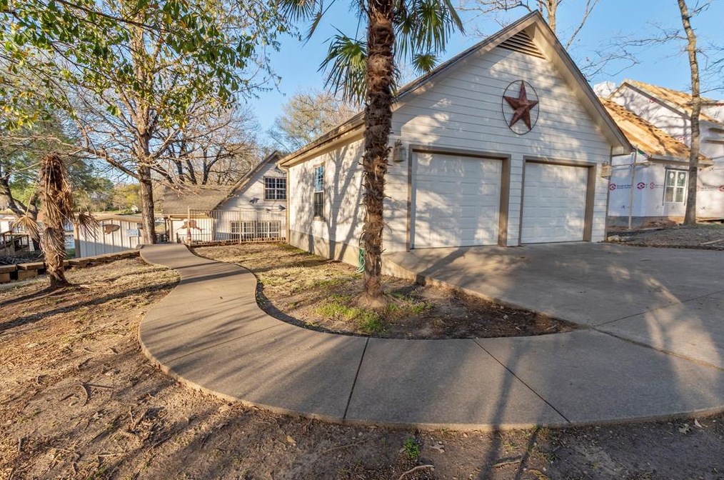 4880 Beach View Dr, Log Cabin, TX 75148