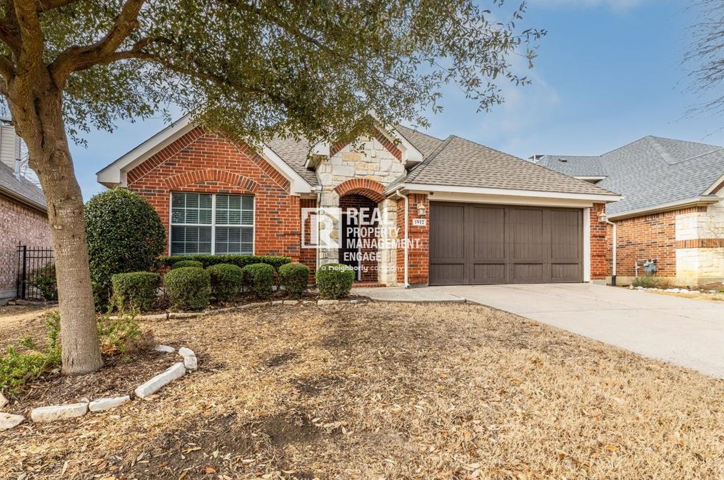 1912 Hackett Creek Dr, McKinney, TX 75070