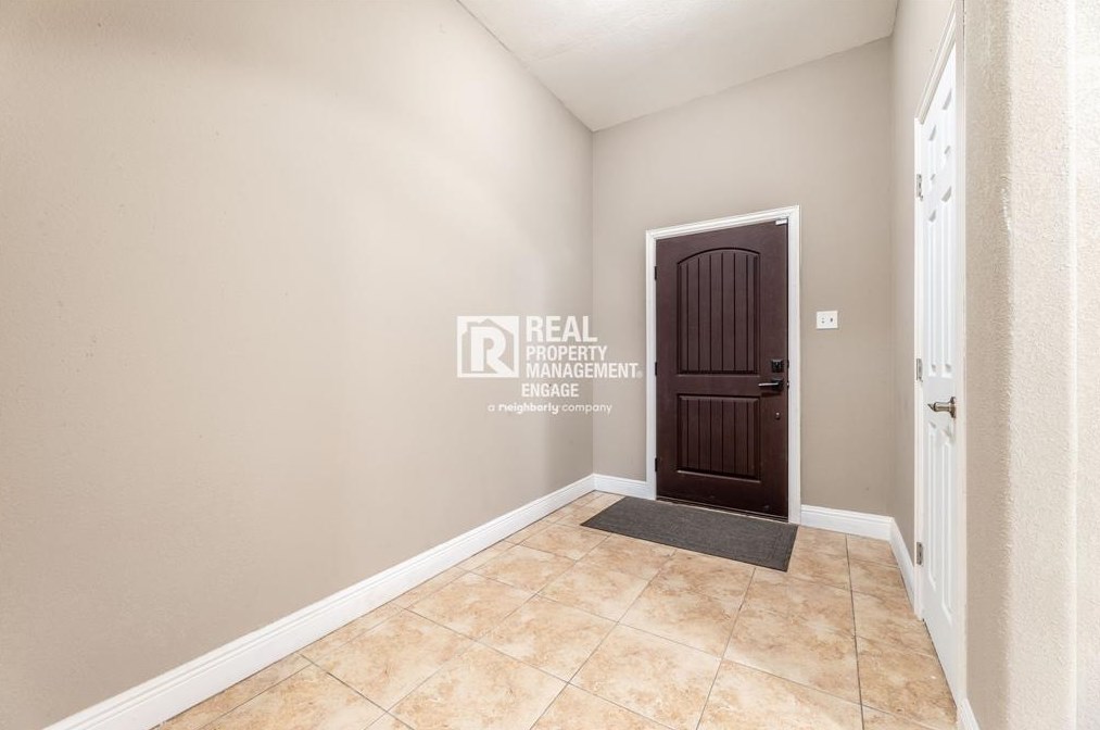 1912 Hackett Creek Dr, Mckinney TX  75070-5061 exterior