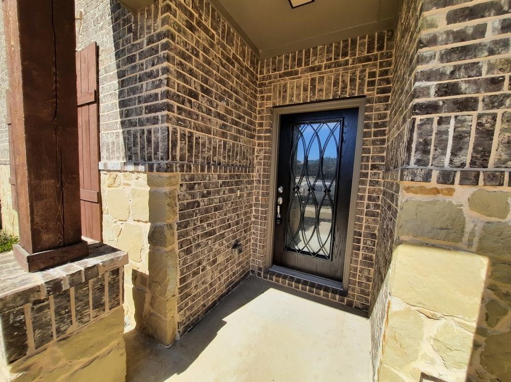 2621 Sunstar Dr, Oak Point, TX 75068