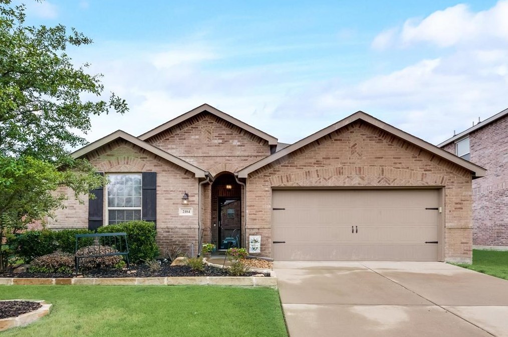2104 Red River Rd, Forney, TX 75126