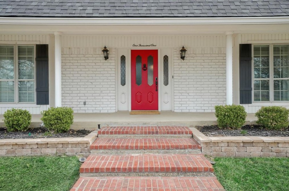 1001 Lynhurst Ln, Denton, TX 76205