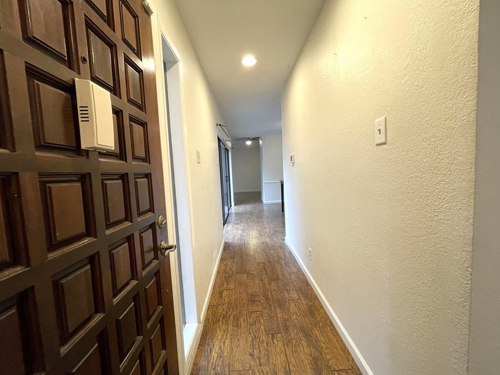 9809 Matchpoint Pl, Dallas TX  75243-4521 exterior