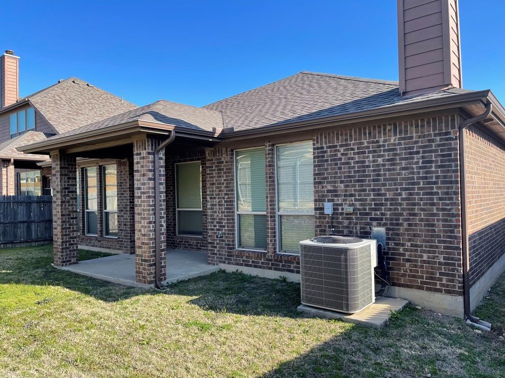 10321 Point Lobos Trl, Fort Worth, TX 76177
