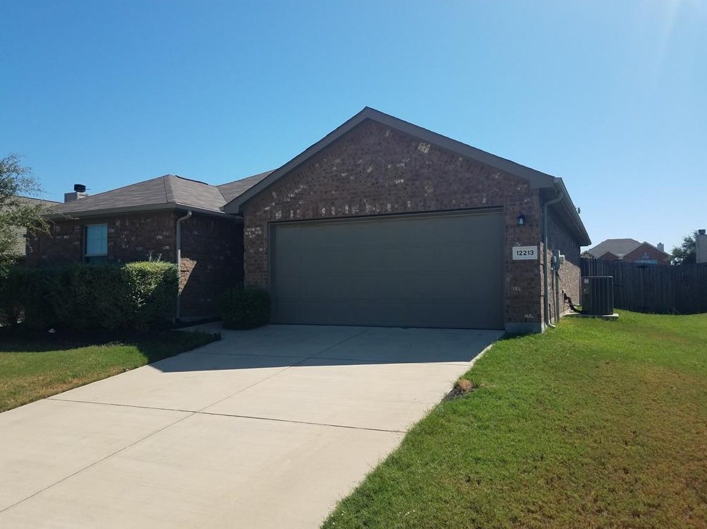 12213 Big Rock Dr, Rhome, TX 76078