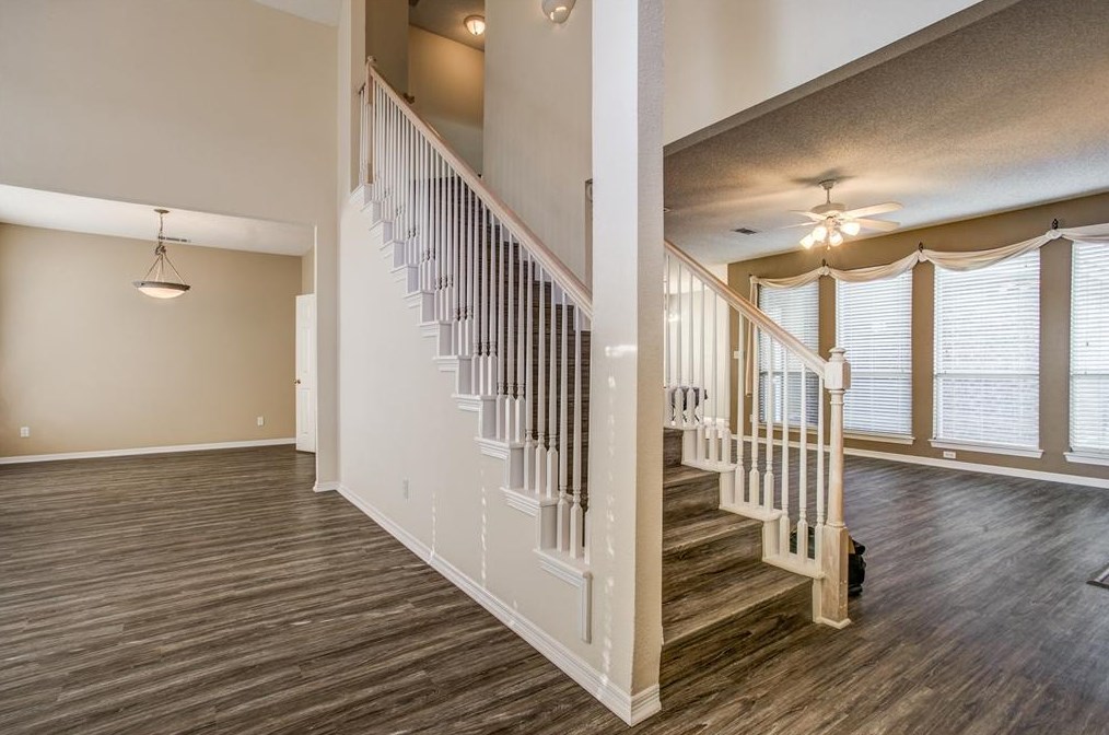 4149 Creekmeadow Dr, Carrollton, TX 75010