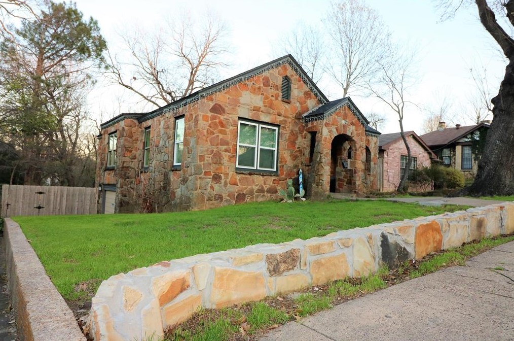 1802 Ramsey Ave, Dallas, TX 75216
