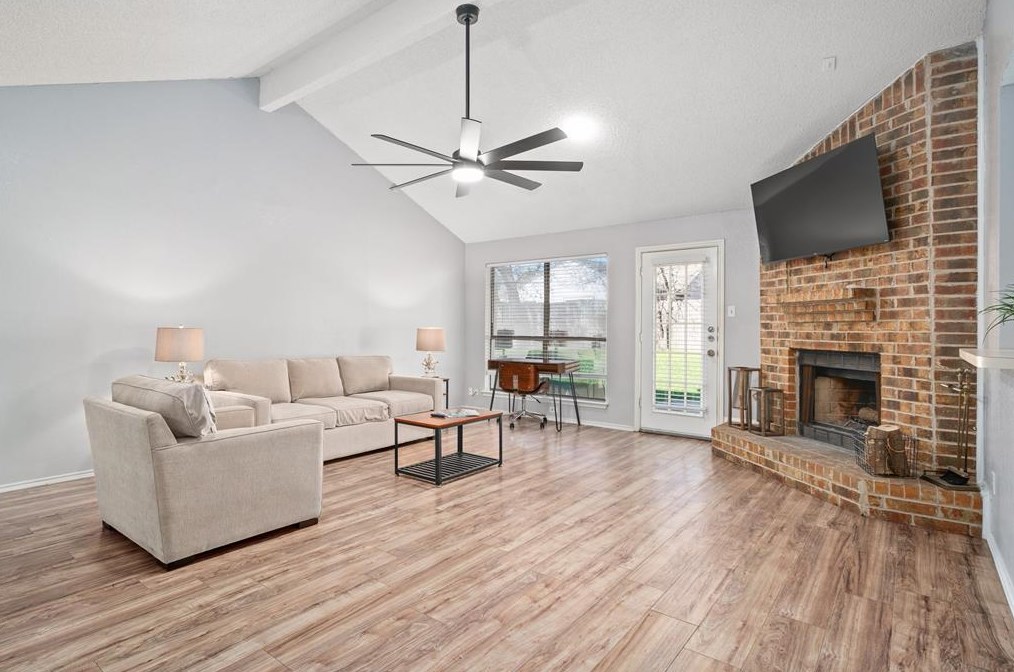 2334 Dartmouth Dr, Grand Prairie, TX 75052