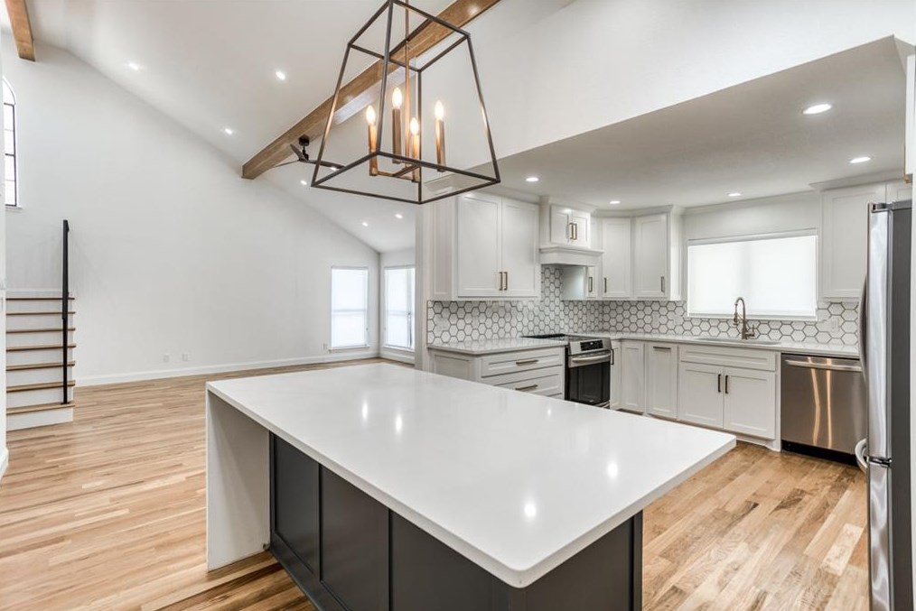 3924 Dalston Ln, Plano TX  75023-1027 exterior