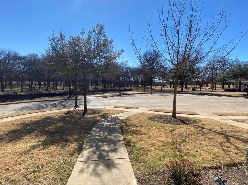 3217 Carlisle St, Bedford, TX 76021
