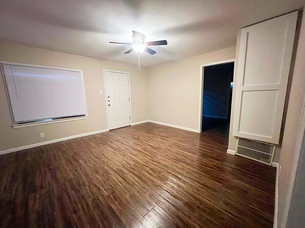 5433 Houghton Ave, Fort Worth, TX 76107