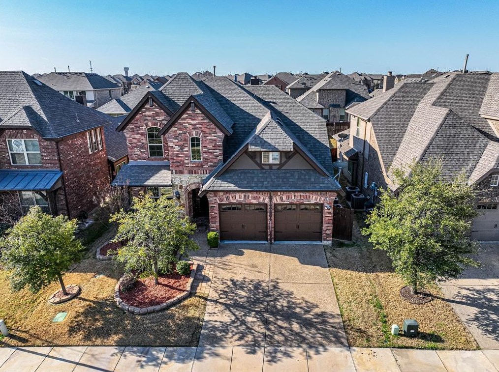 15209 Mount Evans Dr, Oak Point, TX 75068
