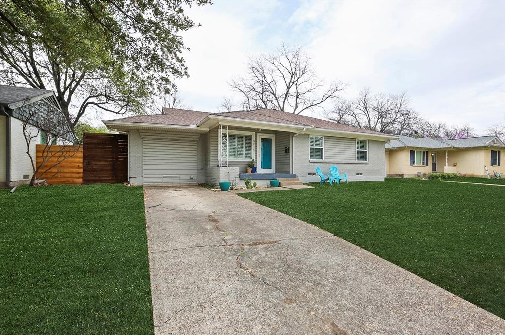 9015 Longmont Dr, Dallas, TX 75238