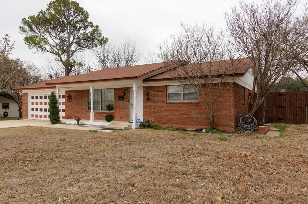 4624 Norvell Dr, Fort Worth, TX 76117