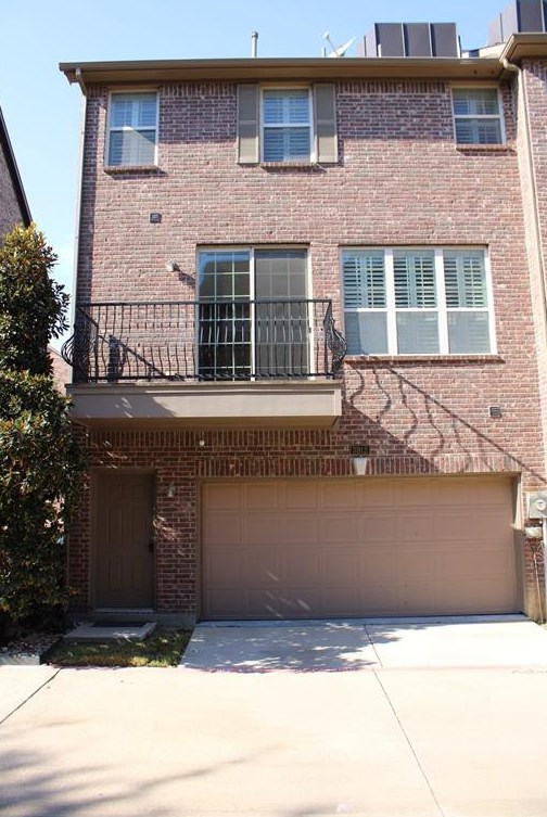 3912 Asbury Ln, Addison, TX 75001