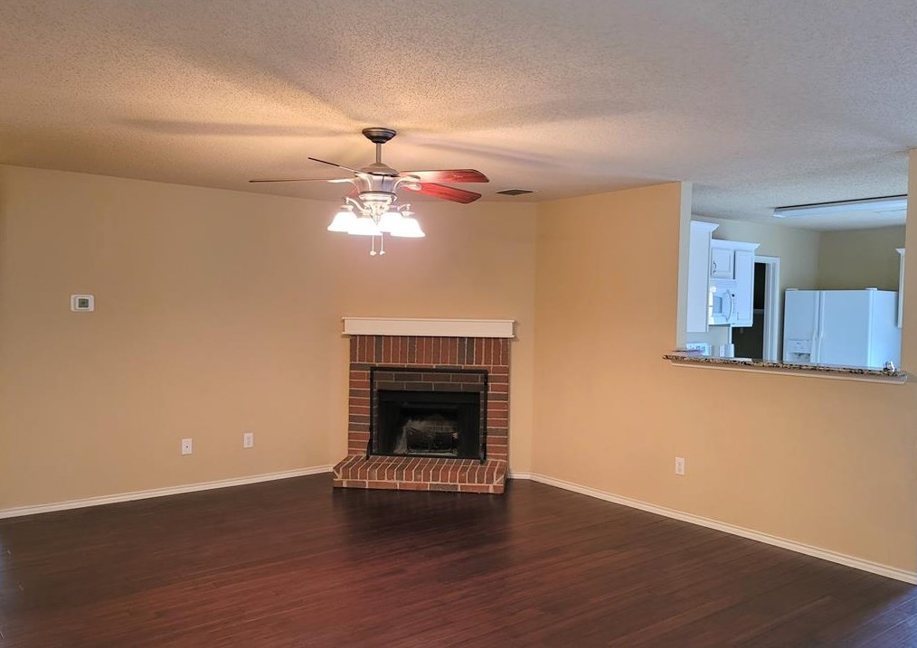 308 Lewis Canyon Ln, Mckinney TX  75071-7719 exterior