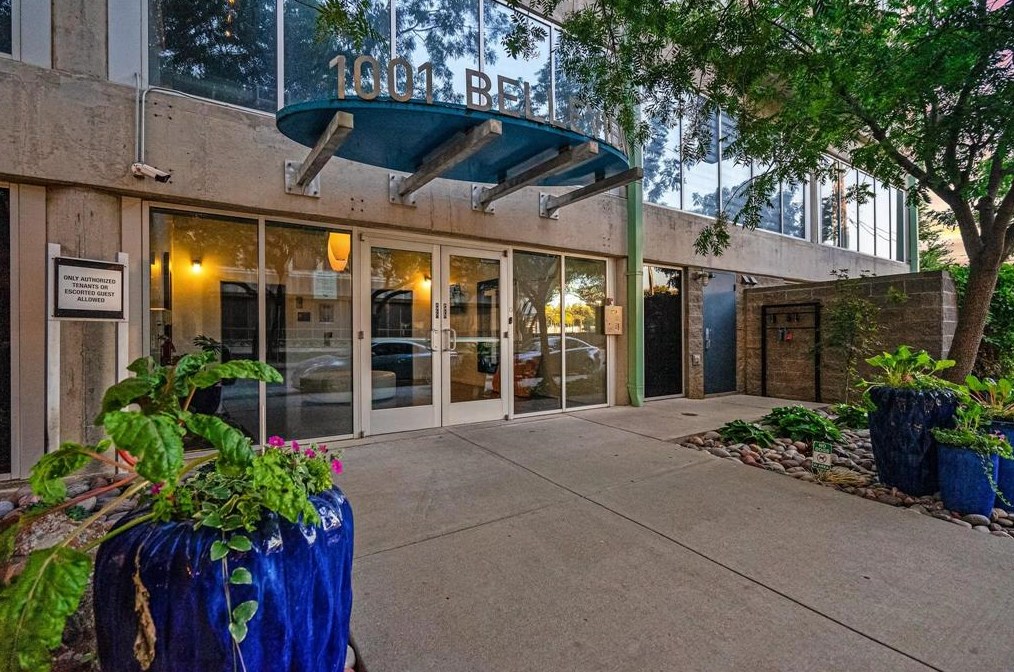 1001 Belleview St #907, Dallas, TX 75215